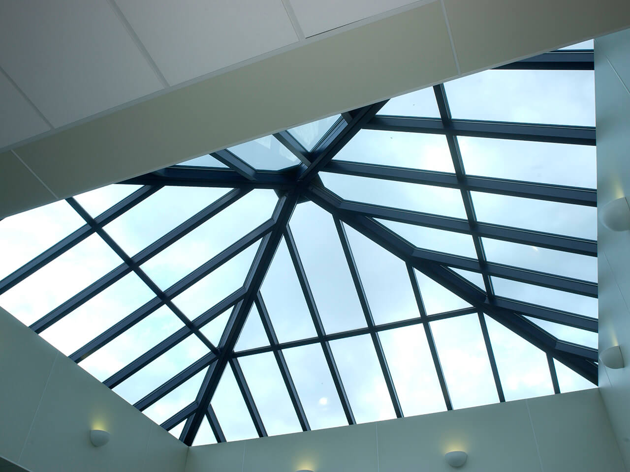 Structural Glazing System – Self supporting pyramid